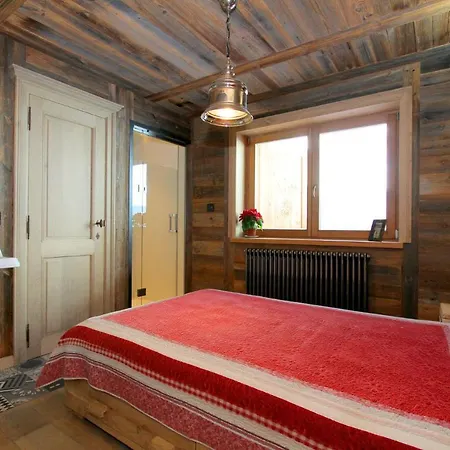 Alpesi faház Chalet Rouchas *